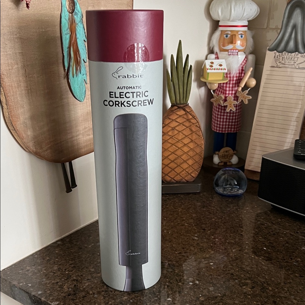 Rabbit Automatic Electric Corkscrew - Picture 2 of 5